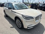 Certified 2023 Lincoln Aviator Reserve w/ Equipment Group 201A image 3
