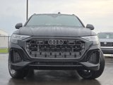 New 2025 Audi Q8 Premium image 2