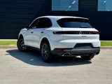 Certified 2025 Porsche Cayenne E-Hybrid image 3