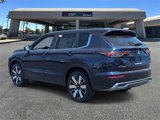 New 2025 Mitsubishi Outlander SE image 2