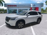 New 2025 Nissan Pathfinder Platinum image 2