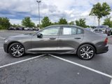 Used 2025 Volvo S60 B5 Core image 5