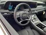 New 2025 Hyundai Palisade Calligraphy image 2