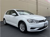 Used 2019 Volkswagen Golf S image 2
