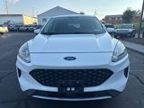 Used 2020 Ford Escape SE image 3