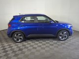 Used 2022 Hyundai Venue Limited image 3