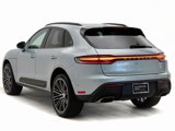 Certified 2024 Porsche Macan image 3