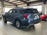 Used 2020 Ford Explorer XLT w/ Equipment Group 202A image 4