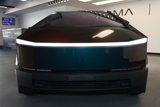 Used 2024 Tesla Cybertruck AWD Crew Cab image 2