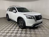 New 2025 Nissan Pathfinder Platinum image 2