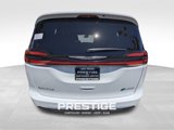 New 2025 Chrysler Pacifica Pinnacle image 4