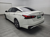 Used 2020 Nissan Altima 2.5 SV image 5