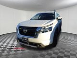 New 2025 Nissan Pathfinder Platinum image 2