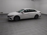 Used 2024 Hyundai Elantra SEL image 2