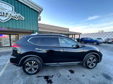Used 2018 Nissan Rogue SL image 2