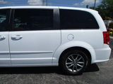 Used 2016 Dodge Grand Caravan SE image 5