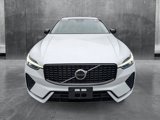 Used 2024 Volvo XC60 B5 Core image 2