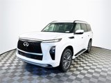 New 2025 INFINITI QX80 Luxe image 3