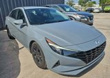 Used 2021 Hyundai Elantra SEL image 3