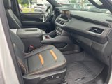 Used 2024 GMC Yukon XL AT4 w/ Technology Package image 4