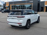 New 2025 Jeep Grand Cherokee Summit image 5