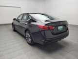 Used 2023 Nissan Altima 2.5 SV image 5