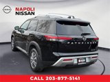 New 2025 Nissan Pathfinder SL image 5
