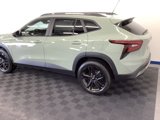 New 2025 Chevrolet Trax ACTIV w/ Sunroof Package image 3
