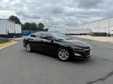 Used 2022 Chevrolet Malibu LT image 2