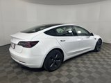 Used 2021 Tesla Model 3 Standard Range Plus image 4
