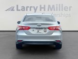 Used 2018 Toyota Camry L image 5