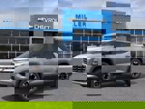 New 2026 Chevrolet Equinox LT image 2