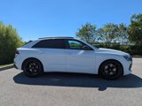 New 2025 Audi RS Q8 performance image 3