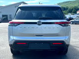 Used 2025 Nissan Pathfinder SV image 6