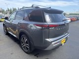 New 2025 Nissan Pathfinder Platinum image 3