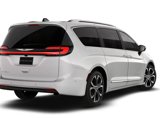 New 2026 Chrysler Pacifica Pinnacle image 2