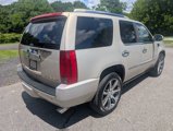 Used 2010 Cadillac Escalade Premium image 5