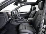 Certified 2024 Porsche Cayenne image 6