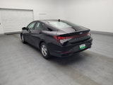 Used 2021 Hyundai Elantra SE image 5