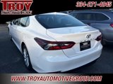 Used 2023 Toyota Camry LE image 3