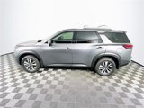 New 2025 Nissan Pathfinder SL image 4