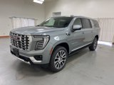 New 2025 GMC Yukon XL Denali w/ Denali Reserve Package image 4