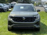 New 2025 Volkswagen Atlas SEL Premium R-Line image 2