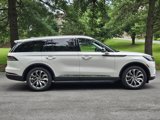 New 2025 Lincoln Aviator AWD image 2