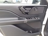 New 2025 Lincoln Aviator AWD w/ Equipment Group 101A image 6