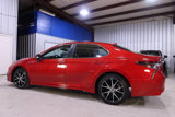 Used 2023 Toyota Camry SE image 2