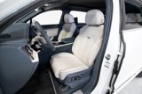 Used 2023 Bentley Bentayga Extended Wheelbase image 3