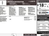 Used 2024 Lincoln Navigator Premiere image 2