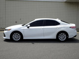 Used 2019 Toyota Camry XLE image 4