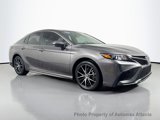 Used 2024 Toyota Camry SE image 3